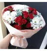 Букет с кустовой розой и хризантема «Барто»